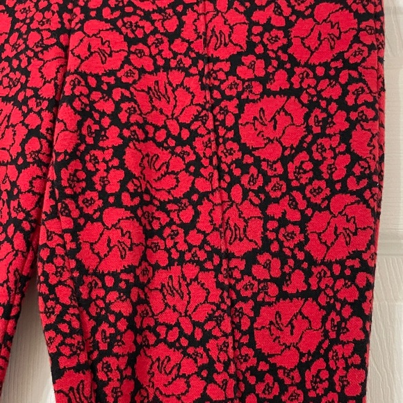 Maeve by Anthropologie The Margot Kick-Flare Cropped Pants in Red Size XS - Picture 6 of 15